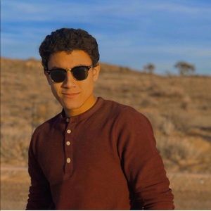 Meet your Posher, Joel